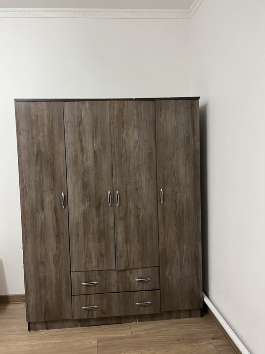 Шкаф б/у в хороший состояние