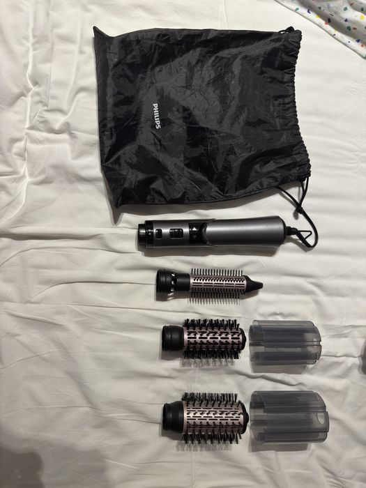 Perie cu aer cald Philips