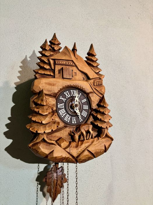 Ceas vechi cu cuc Regula Muntii Padurea Neagra