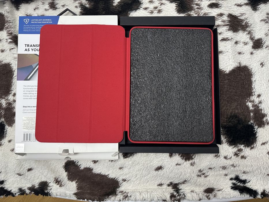 Чехол на iPad Pro 11