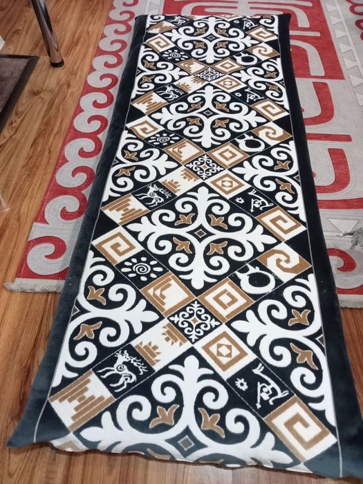 Продаются национальные корпешки.