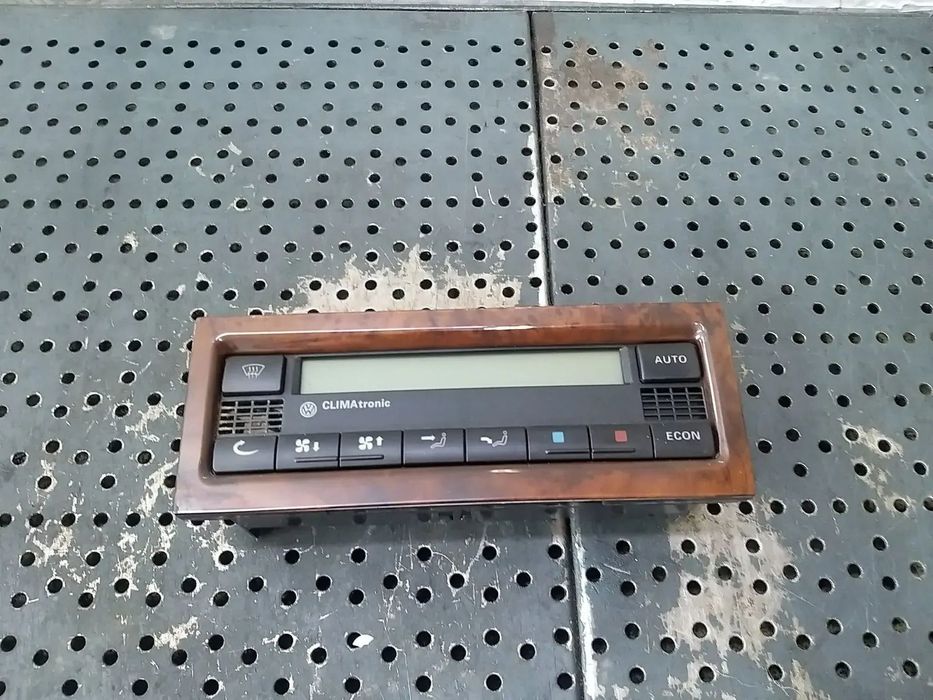 Panou comanda clima ac vw bora 1j