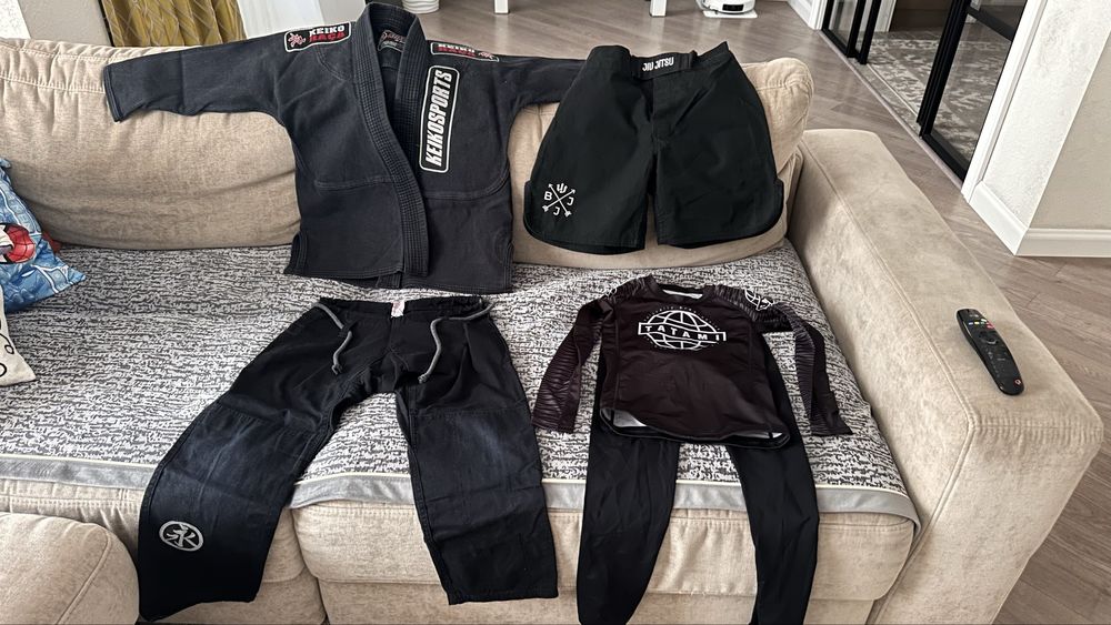 Форма для джиу джитсу для мальчика на 7 лет