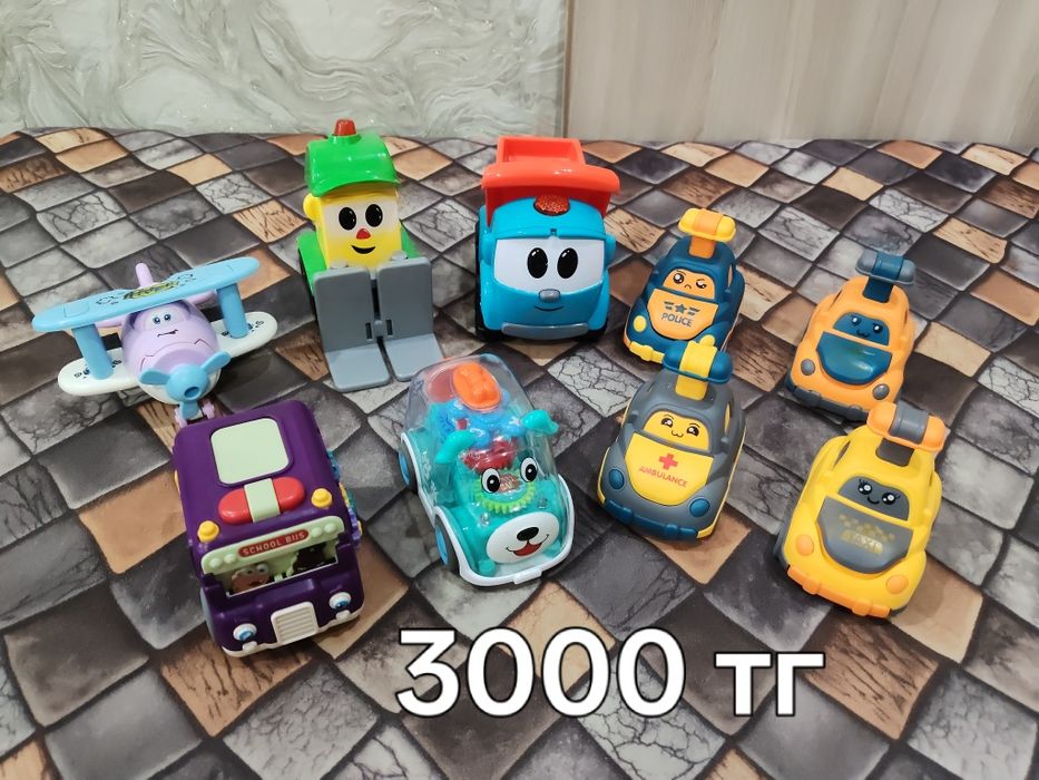 Продам детские машинки