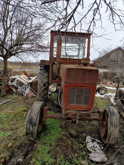 Vând tractor u 650