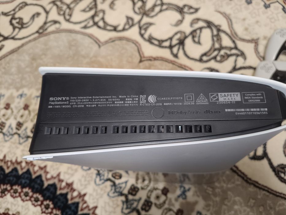 Vzlom 10.00 jailbreak Playstation 5 slim digital edition