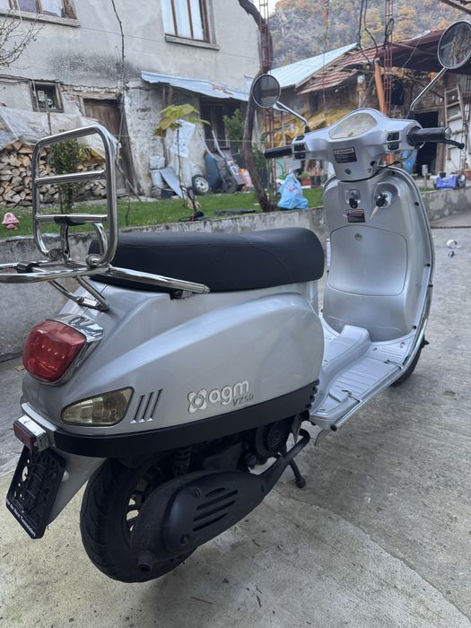 Скутер 50 кубика