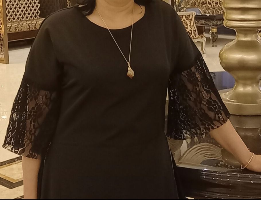 Женская одежда платья