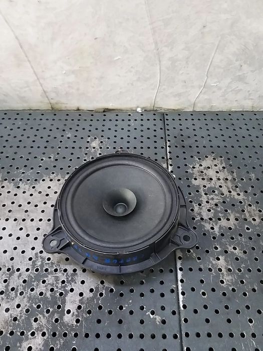 Boxa audio dreapta spate renault captur 1 j5 h5 281563sg0a