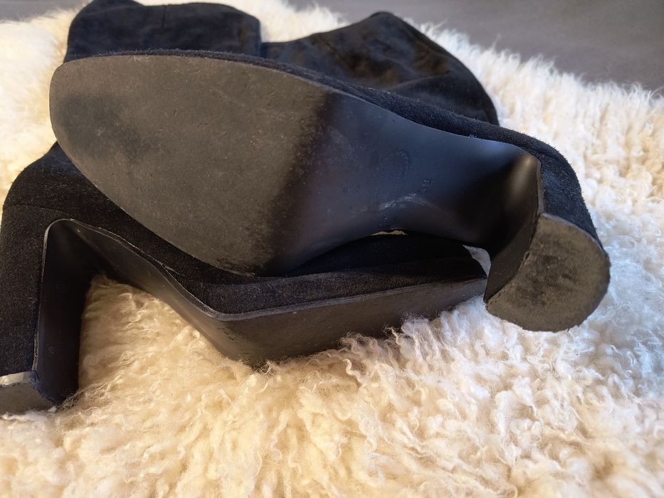 Черни велурени ботуши Lavorazione Artigiana