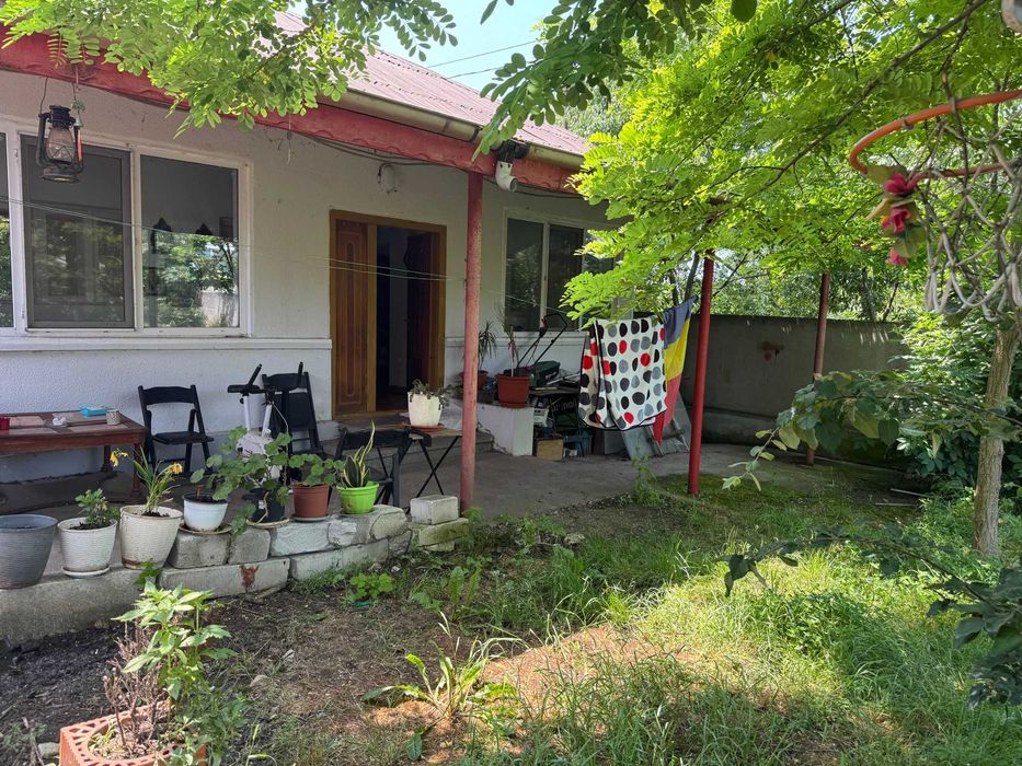 Casa 111 mp si teren 450mp in Eforie Sud