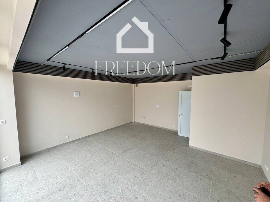 Търговско помещение под наем във Варна, Кабакум