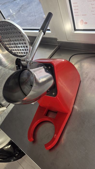 Новый измельчитель льда. Льдодробилка