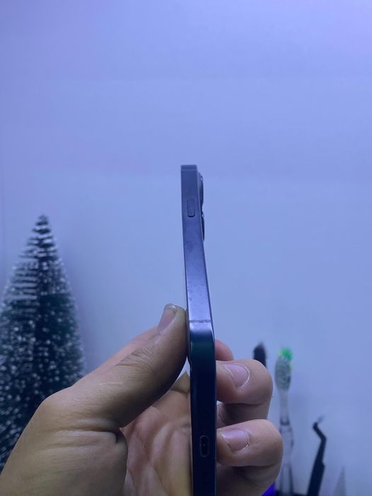 Айфон 13 128 Гб.