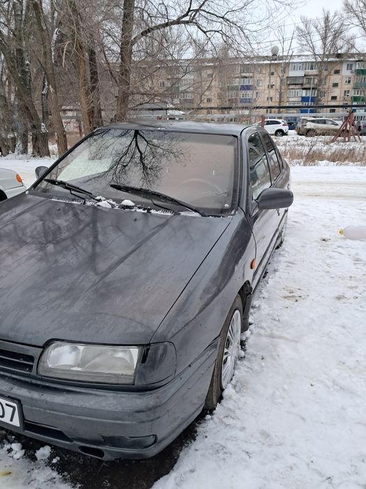 Nissan primera p10