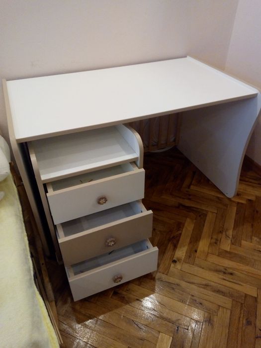 Продавам кошара 3 в 1