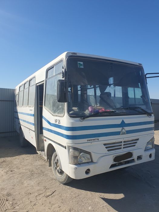 Isuzu avtobus sotiladi gazlik