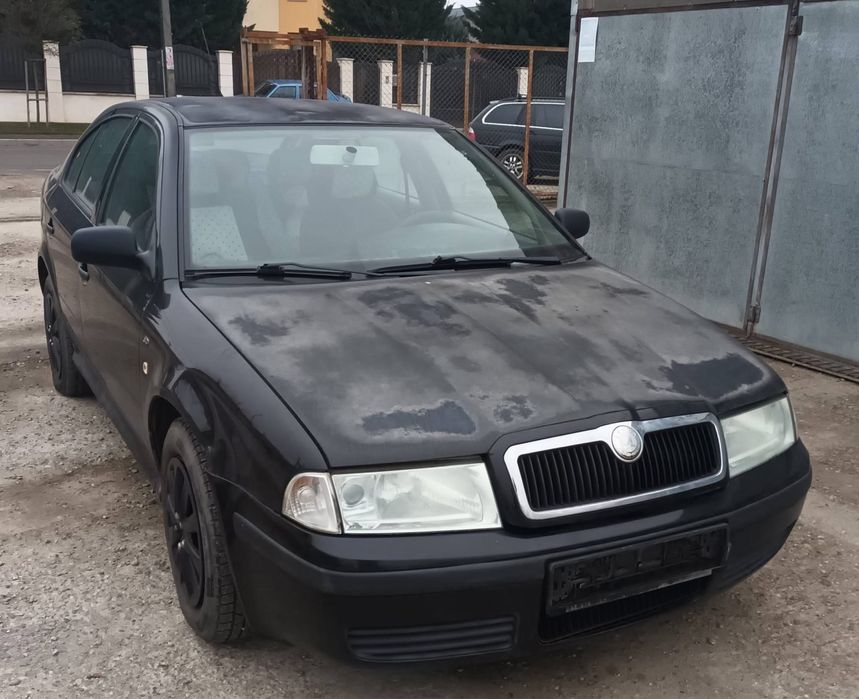 Dezmembrez Skoda Octavia 1.6 benzina BFQ