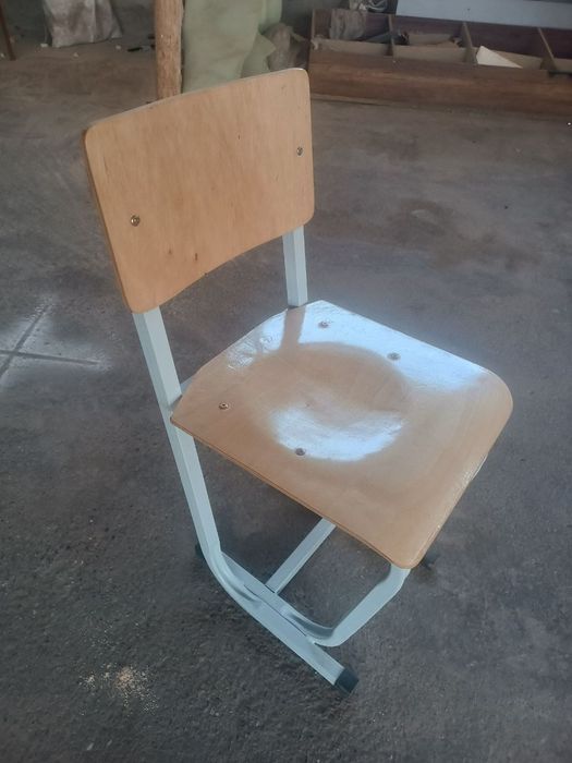 Parta stul oʻquvchilar uchun