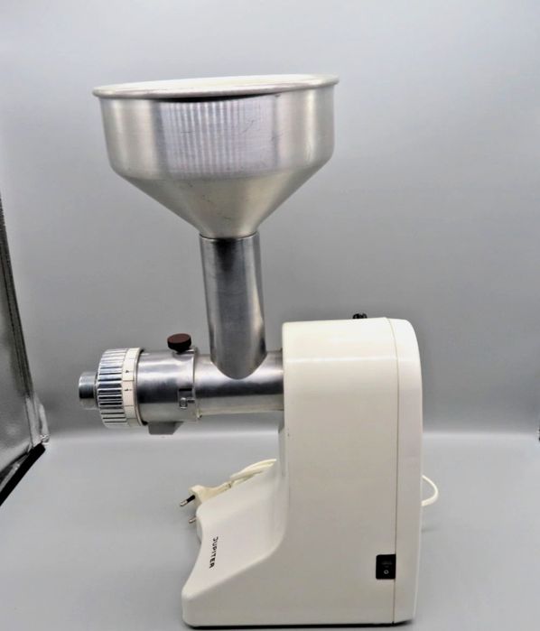 Moară electrica de cereale Jupiter