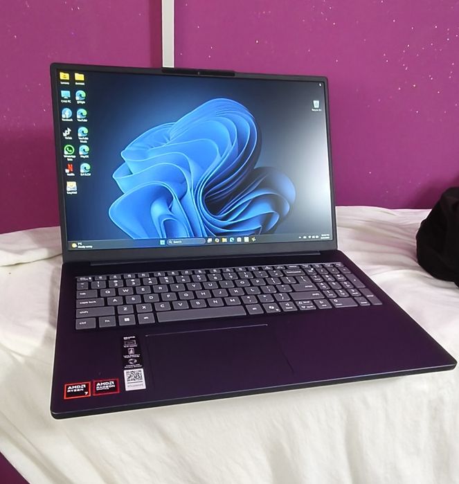 Laptop Lenovo Idea iPad Slim3