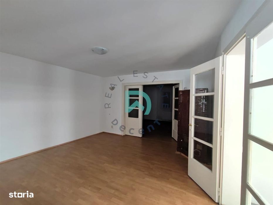 Potential Booking, zona  Schei, Brasov