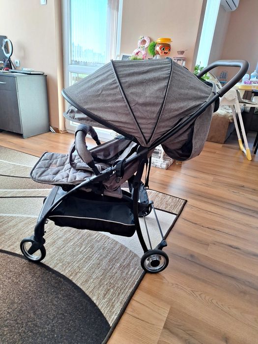 Бебешка количка Cangaroo