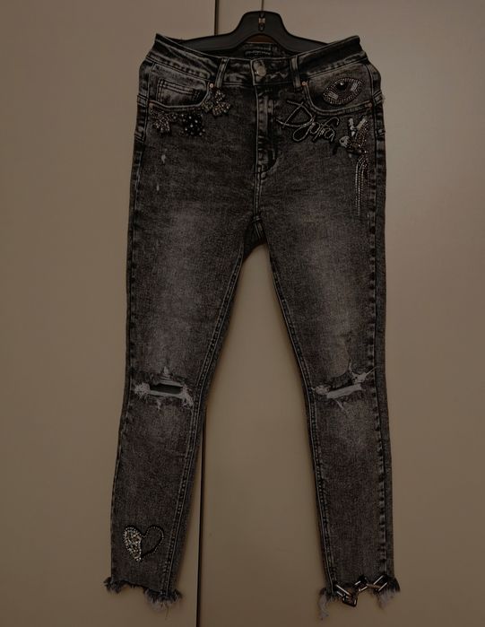 Дънки     DJOFRA