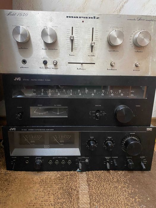 Maranz CDR-1 и друга техника на Marantz