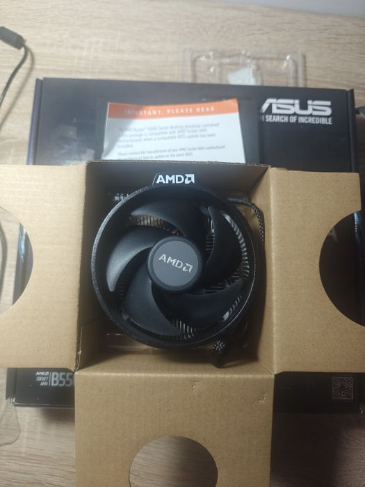 Kit gaming ryzen 5 5600 16 GB RAM b550