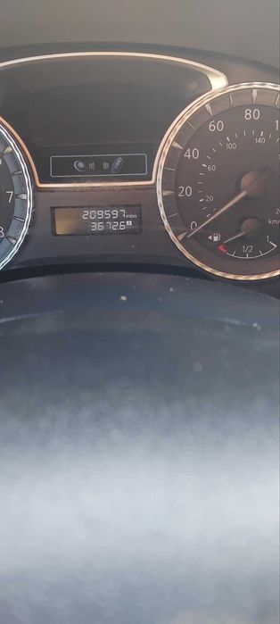 Продавам   лек автомобил  ,,INFINITI  JX 35,,