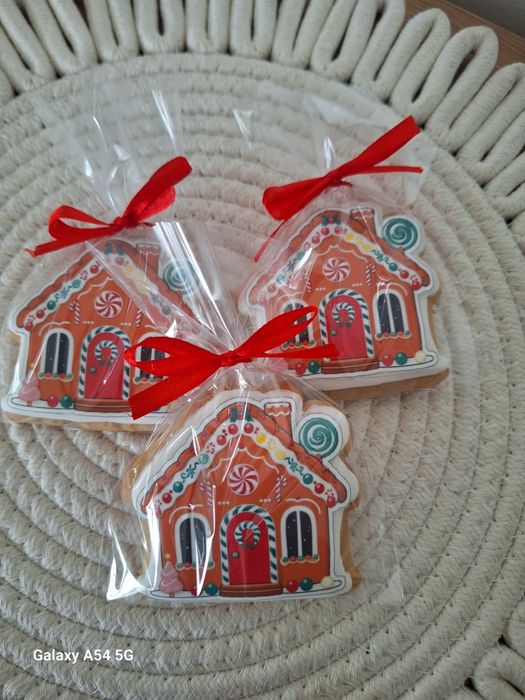 Коледни бисквитки с фонданов принт