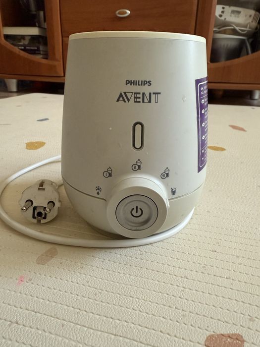 Уред за затопляне на бебешки шишета Philips Avent