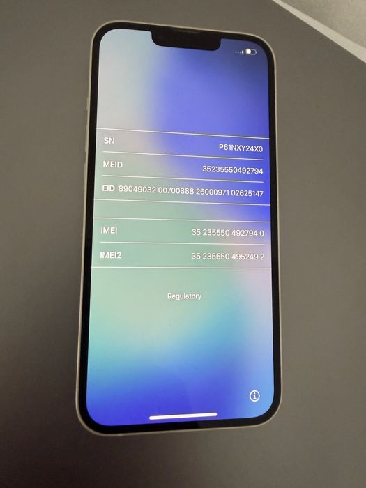 iPhone 13 - заключен/ iCloud/