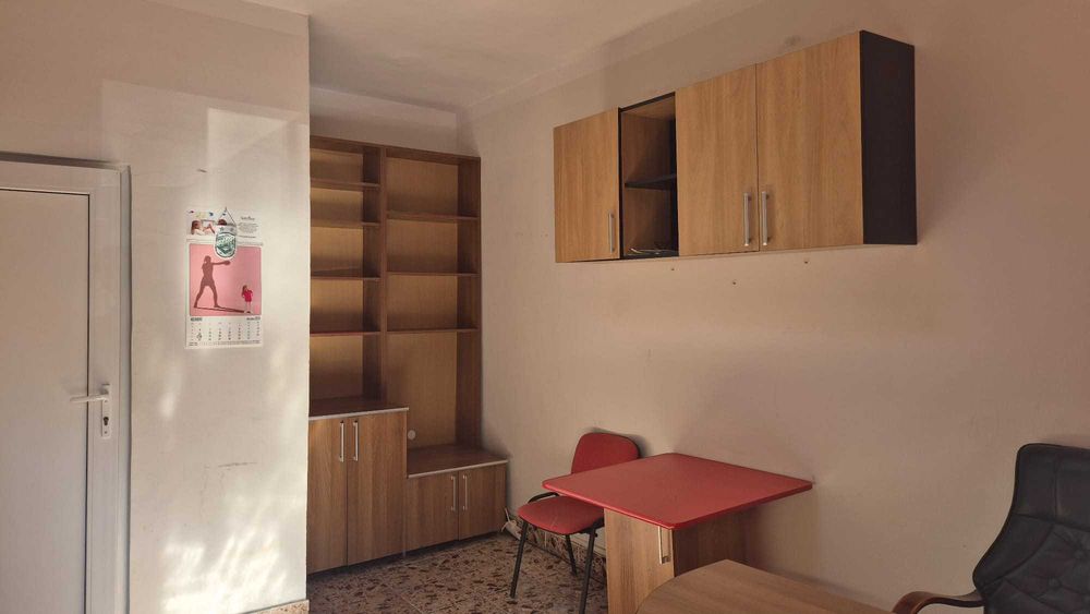 Dau in chirie Spatiu comercial langa Piata Rogerius