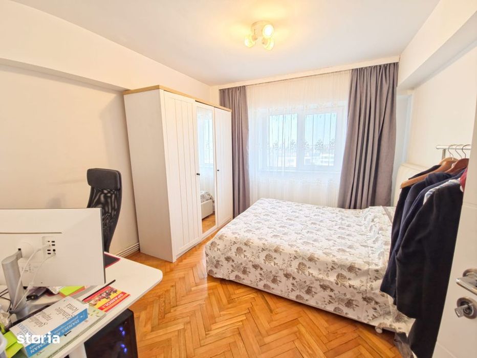 Apartament 3 camere, decomandat, 76 mp, zona Calea Bucuresti - Piata C