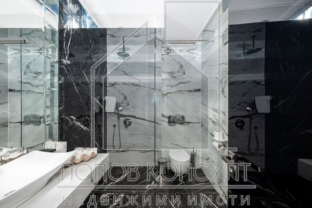 Продава се Тристаен апартамент в Пловдив, Център - 114 кв.м за 2536 €/кв.м - Снимка #7