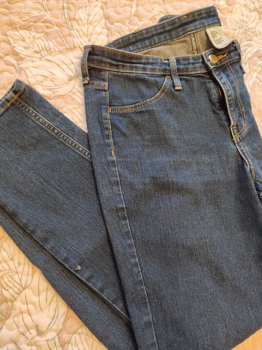 Джинсы 26-27 H&M