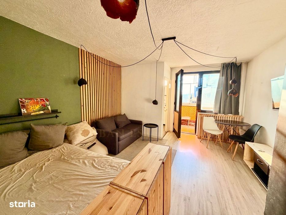 Vanzare garsoniera, zona Titulescu, FSPAC, etaj intermediar!