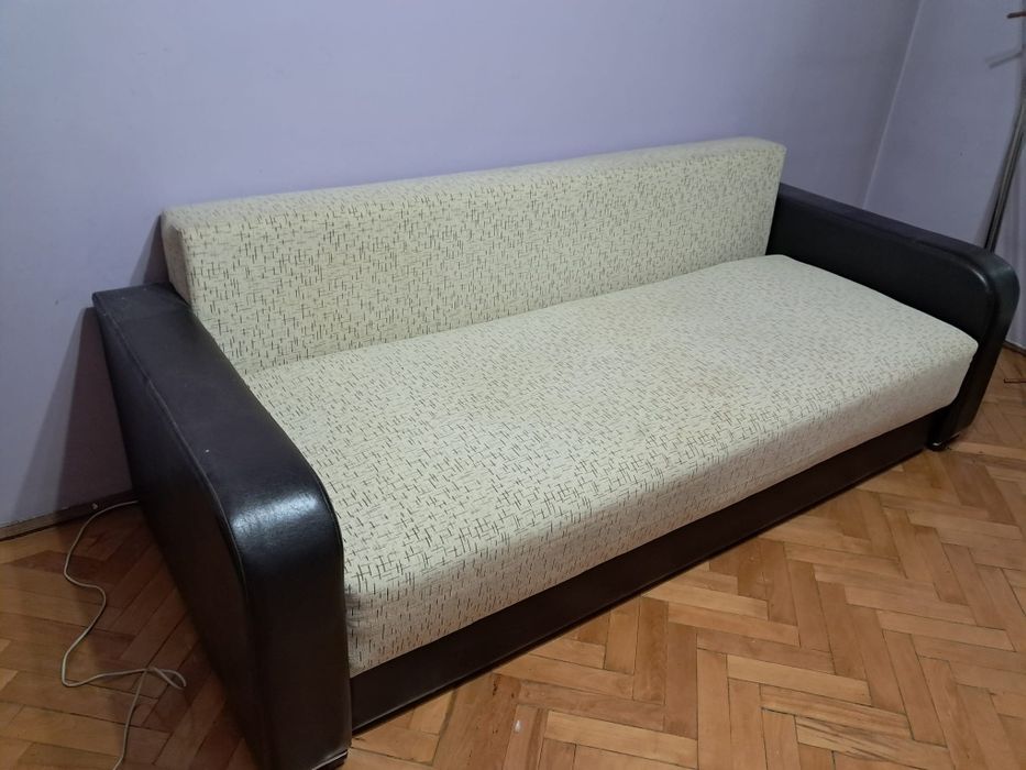 Canapea extensibila