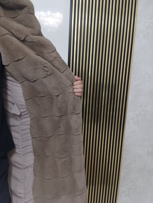 Продам пуховик р. 46-48