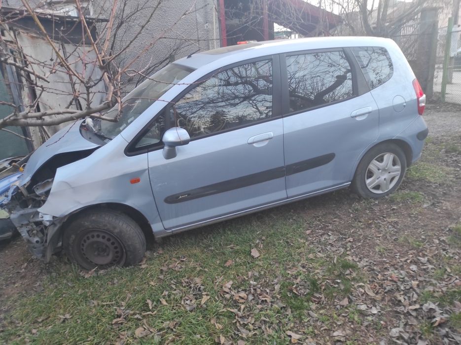 Honda jazz 1.4 на части