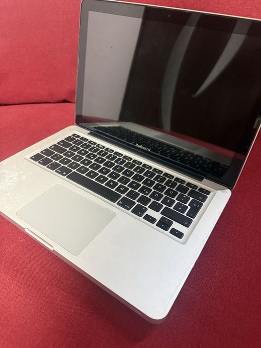 MackBook Pro Mide Piese