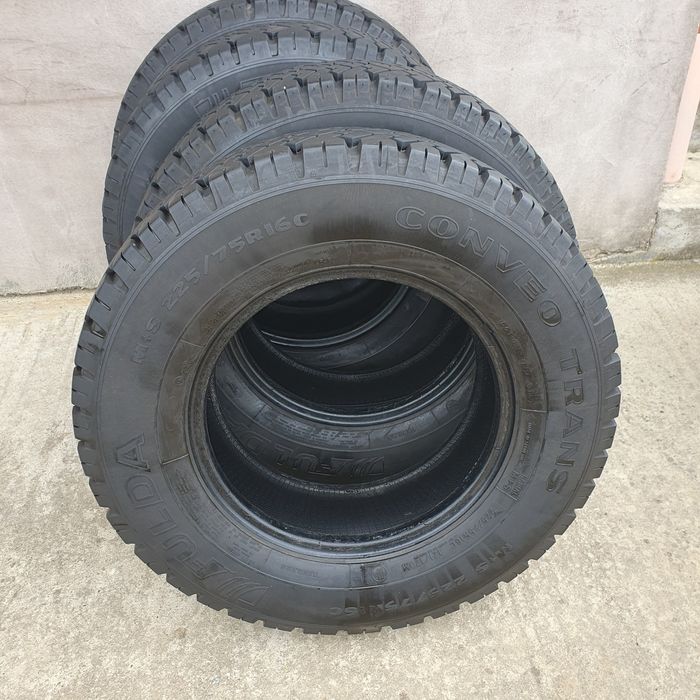 Anvelope 225 75 16c