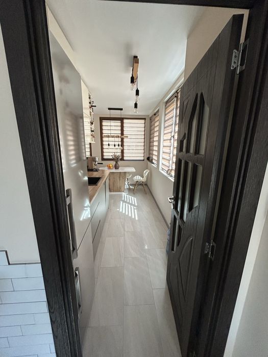 Продава се Мезонет в Плевен, Идеален център - 136 кв.м за 844 €/кв.м - Снимка #3