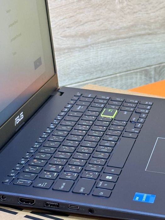 Продается Ноутбук ASUS