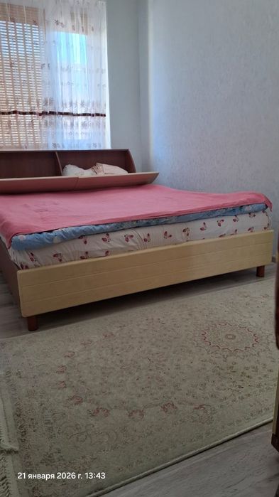 Продам спальный гарнитур