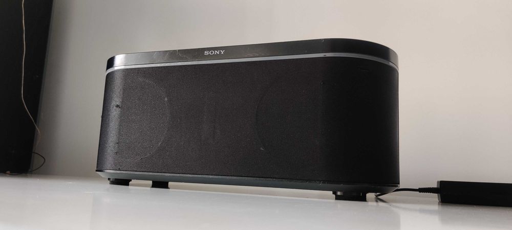 Sony SRS BT 100 boxa stereo dock aux muzica bluetooth