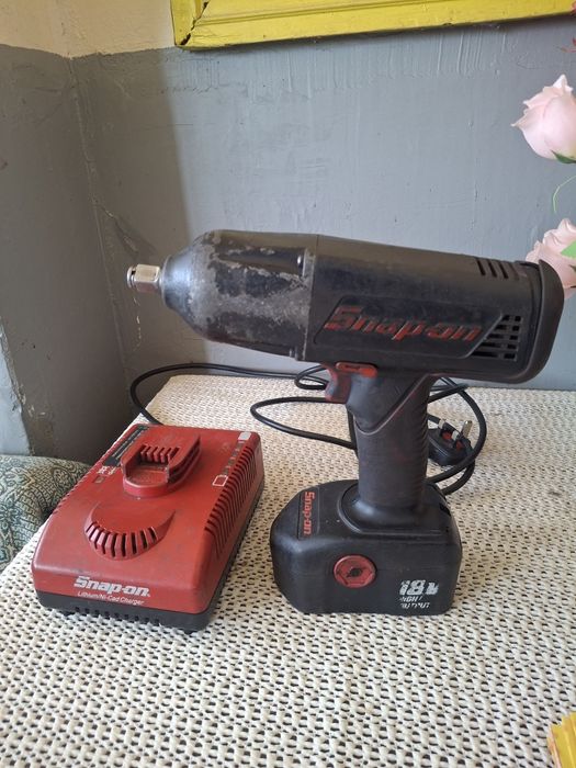 Гайковерт Snap on
