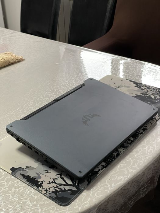 Laptop asus Tuf F15